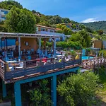 巴加多恩度假酒店 4* Santa-Reparata-di-Balagna