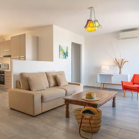 Üdülőközpont Domaine Bagia Donne 4*