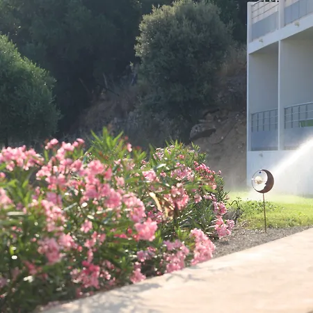 Üdülőközpont Domaine Bagia Donne