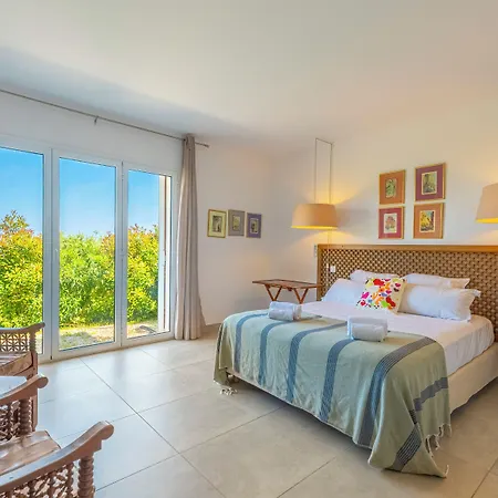 Üdülőközpont Domaine Bagia Donne 4*