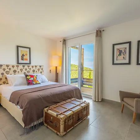 Domaine Bagia Donne Üdülőközpont