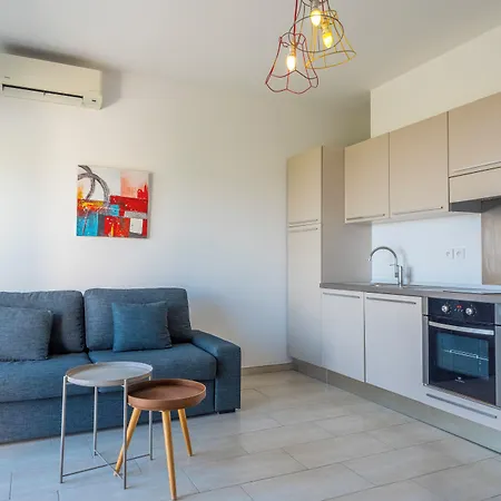 Üdülőközpont Domaine Bagia Donne