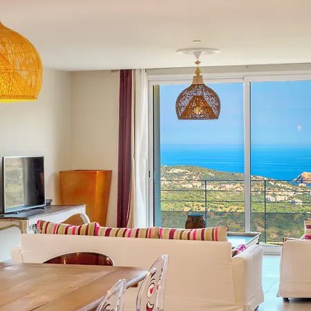 Rezort Domaine Bagia Donne 4*