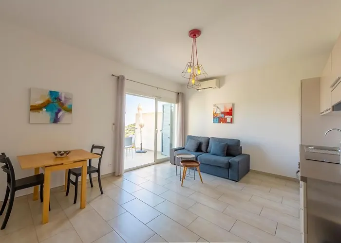 巴加多恩度假酒店 Santa-Reparata-di-Balagna