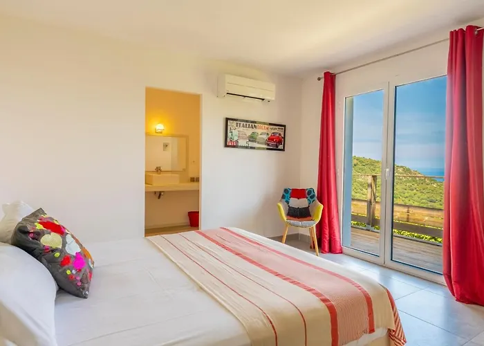 巴加多恩度假酒店 Santa-Reparata-di-Balagna